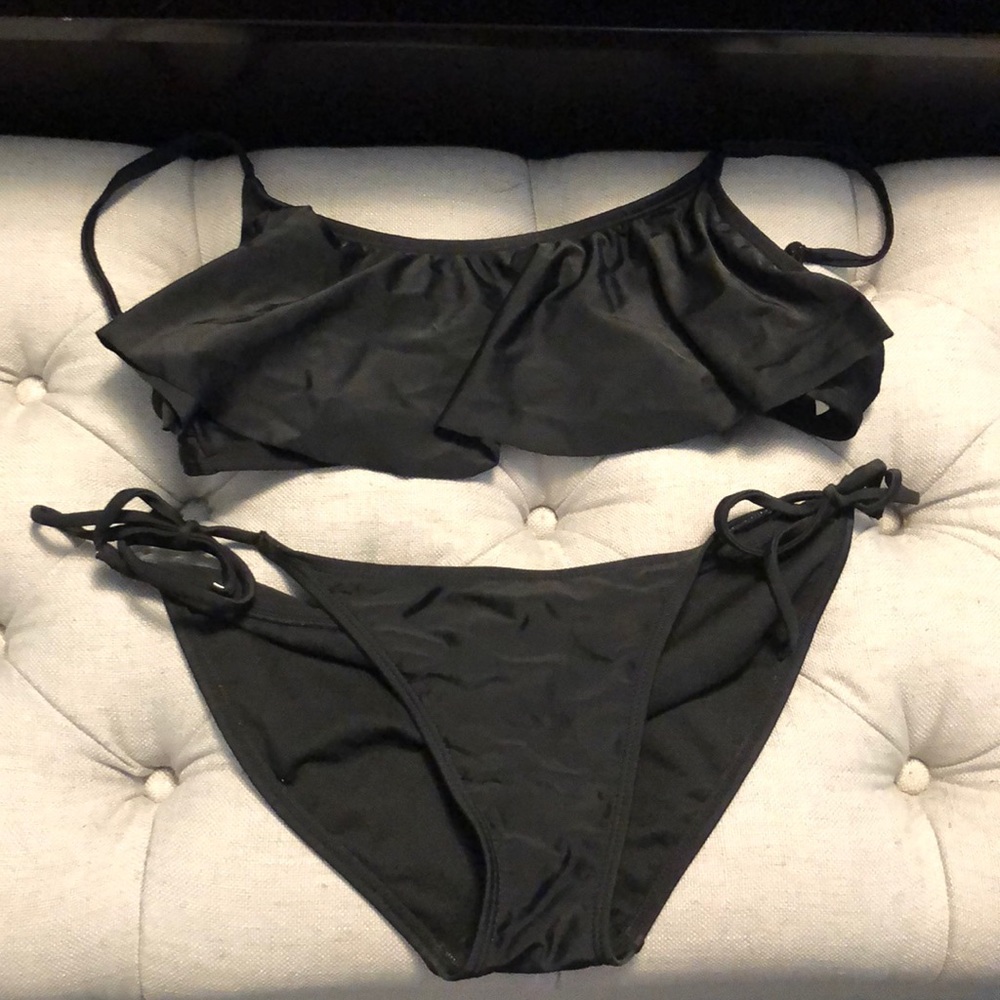 Old navy swim- SMALL TOP- MEDIUM BOTTOM.